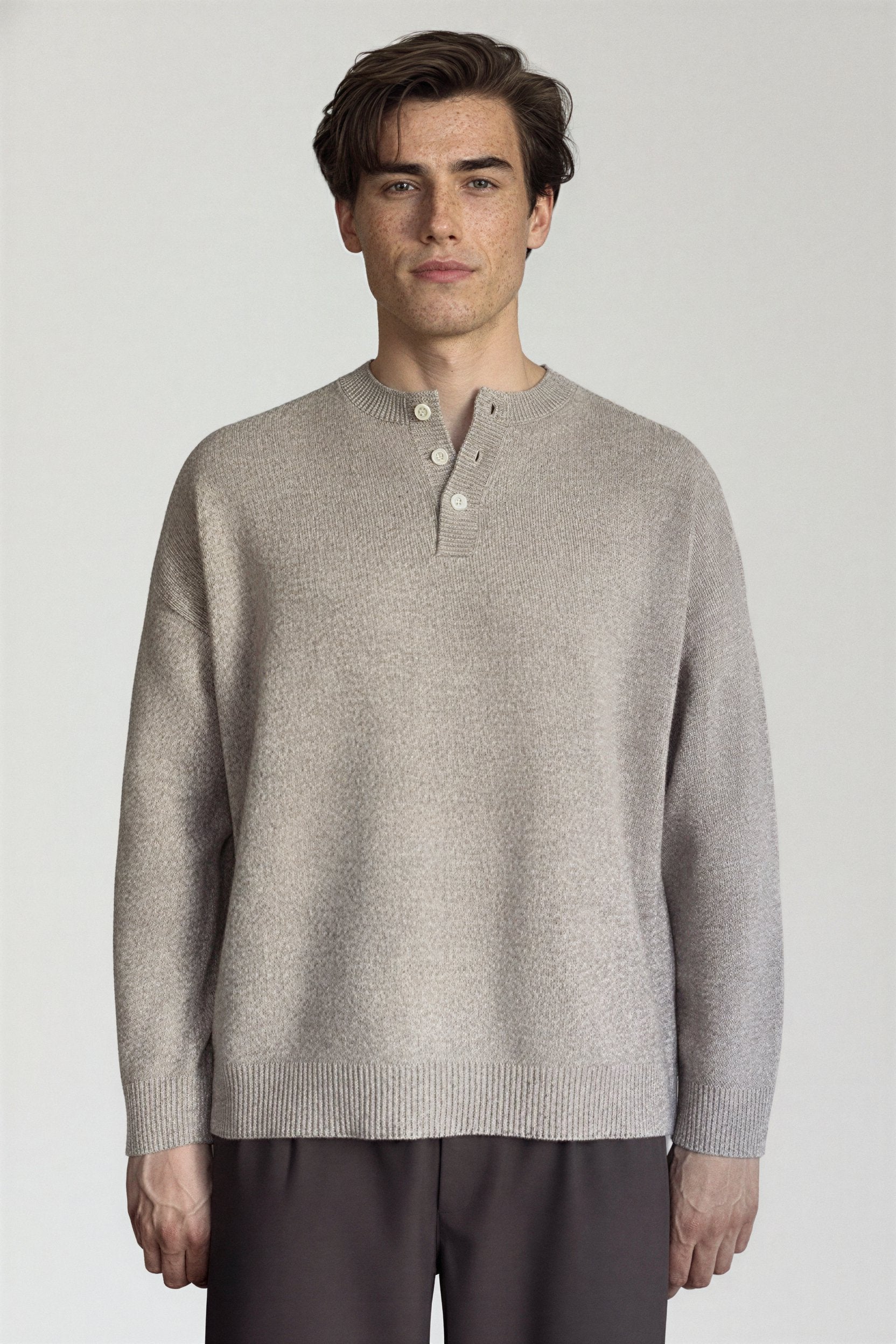 The Refined Henley - Pea & Kew