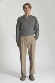 The Ease Trouser - Pea & Kew